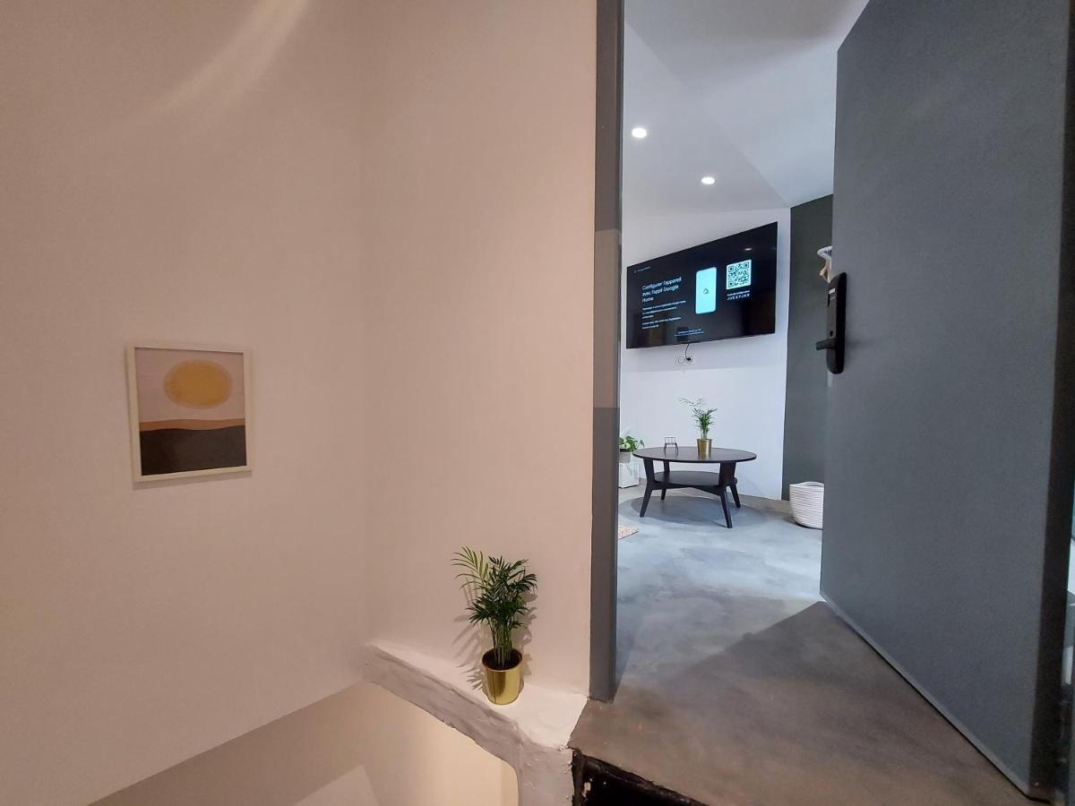 Les Studios De Theophile - Calme Absolu - Wifi - Centre Historique آرْلْ المظهر الخارجي الصورة